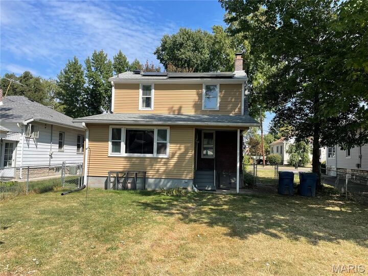 Property Photo: 809 Logan Street IL 62002