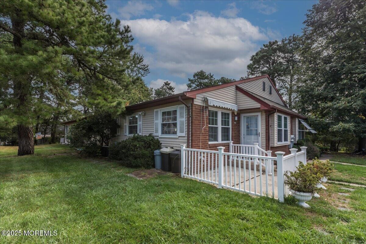 Property Photo:  41 Stonybrook Road A  NJ 08759 