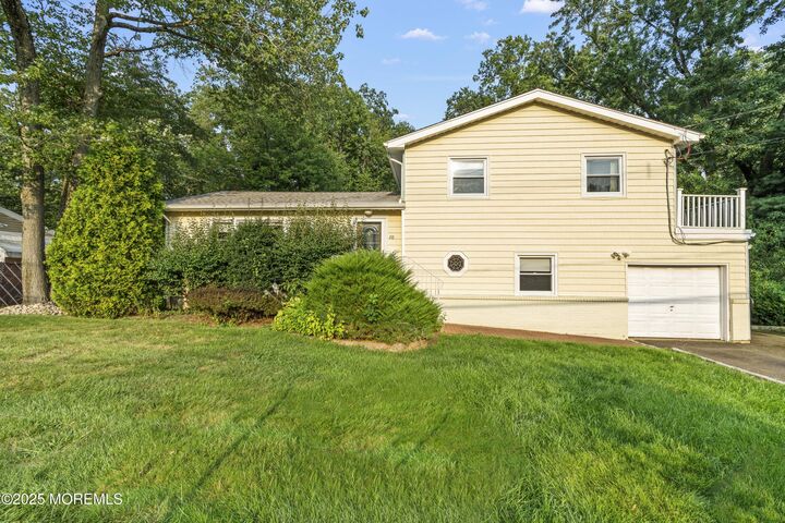 20 Valley Vale Drive  Old Bridge NJ 08857 photo