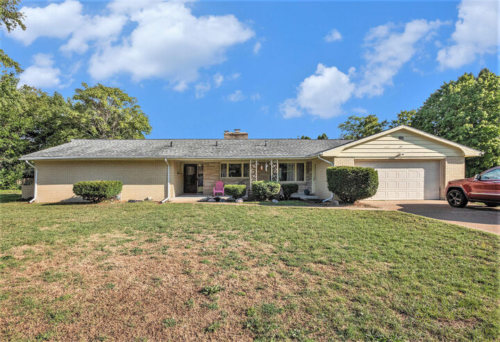 Property Photo: 513 N Ottawa Road MI 49022