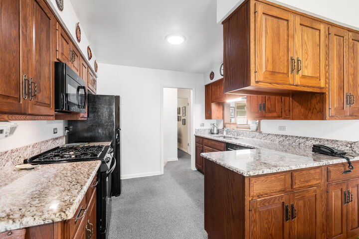Property Photo:  116 Sturtz Street  IL 60010 