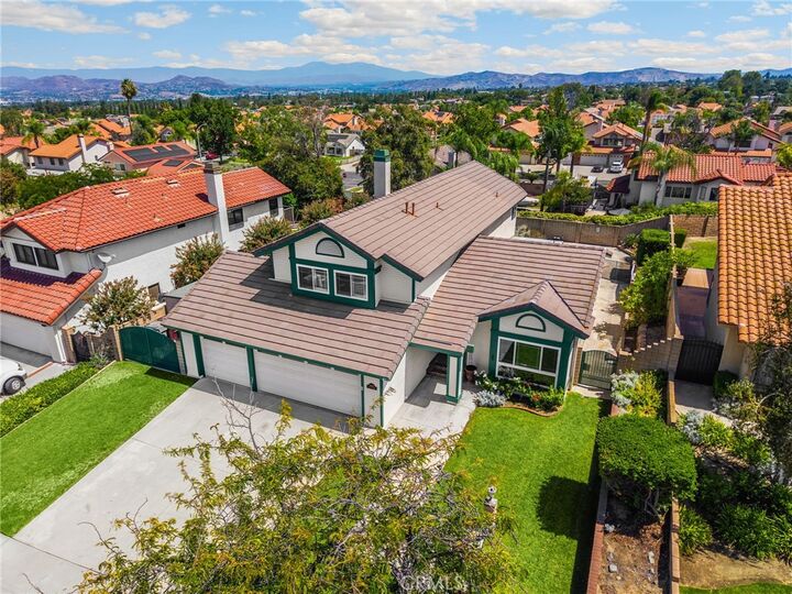 Property Photo: 2425 Centennial Way CA 92882
