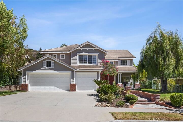 Property Photo: 24633 Stagg St CA 91304
