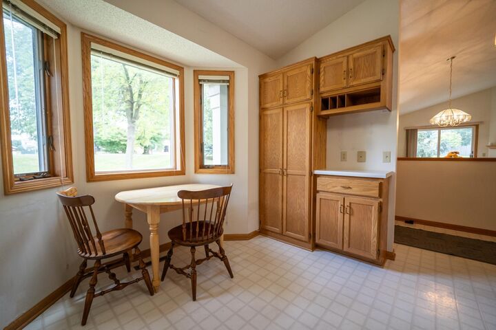 Property Photo: 1115 E Travelers Trail MN 55337