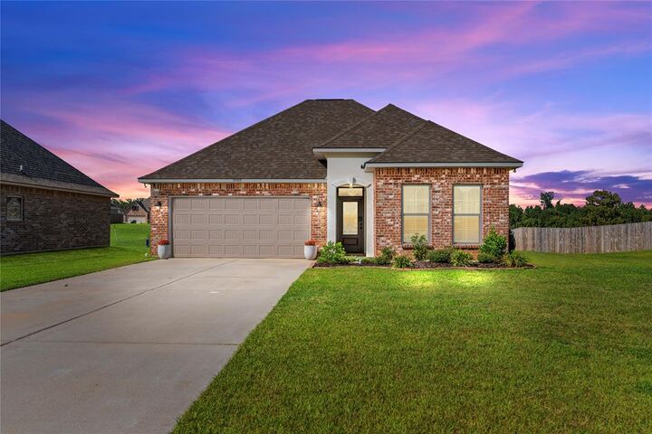 Property Photo:  3940 Jeffery Kyle Drive  LA 71107 