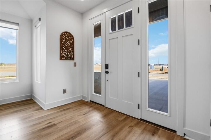 Property Photo:  950 Thornwood Place  AR 72713 