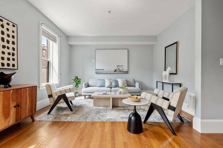 Property Photo:  177 Endicott St 3  MA 02113 