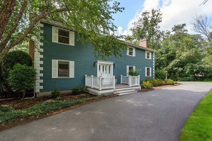 429 Warren St  Needham MA 02492 photo