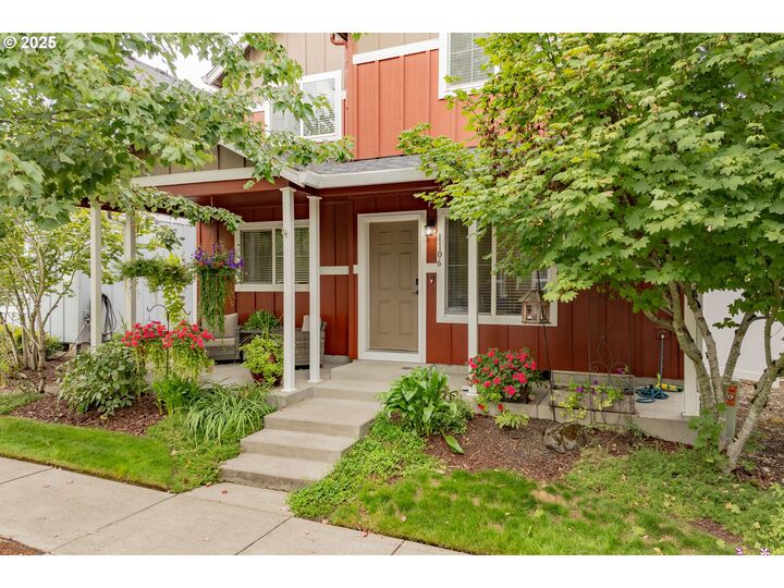 Property Photo: 1106 SE 6th St WA 98604