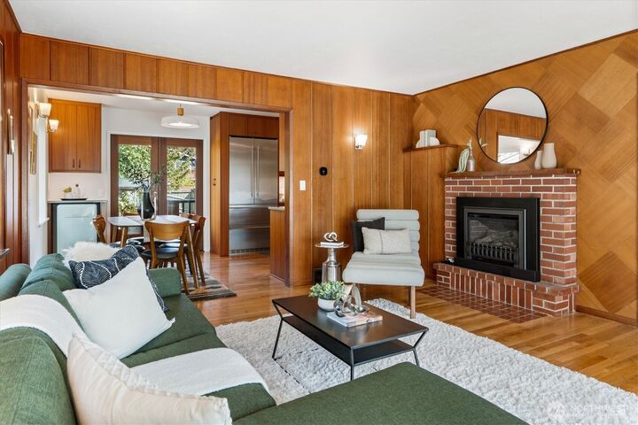 Property Photo: 10046 Mary Avenue NW WA 98177