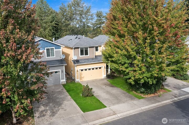 Property Photo: 17616 72nd Avenue E WA 98375