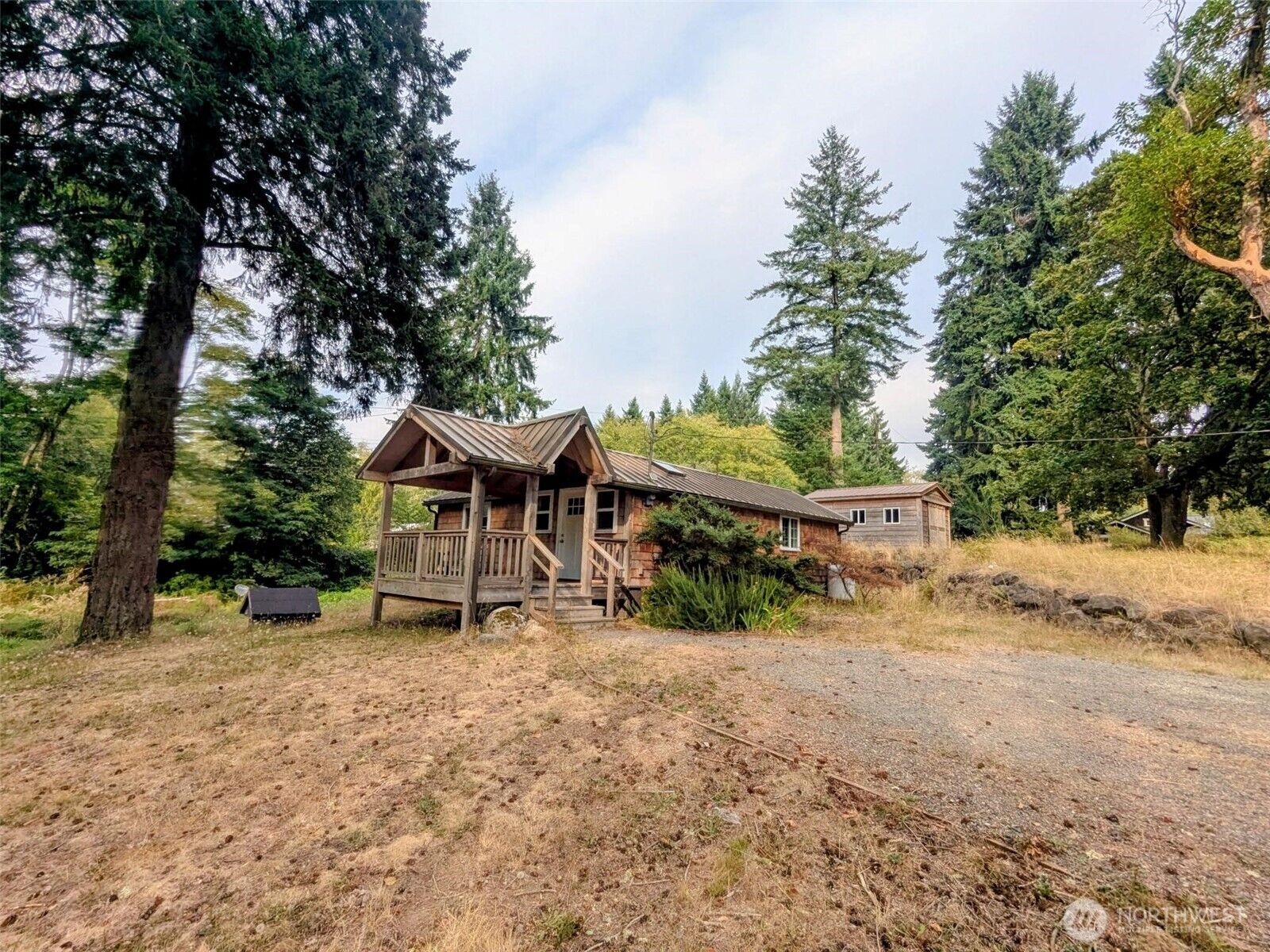 Property Photo: 9038 SW 157th Place WA 98070