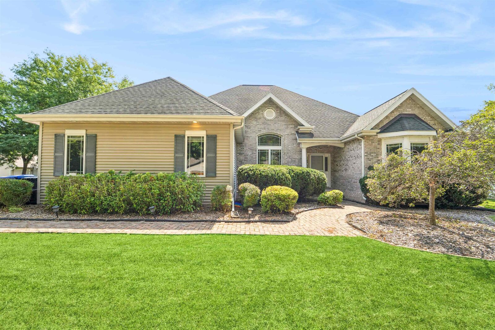 Property Photo:  29 Weatherstone Drive  WI 54914 