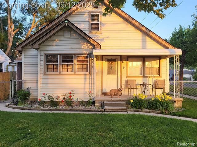 8008 Elm Street  Taylor MI 48180 photo