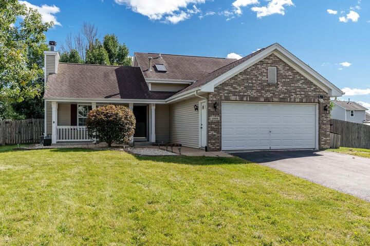 Property Photo: 1996 Broadmoor Drive IL 61072