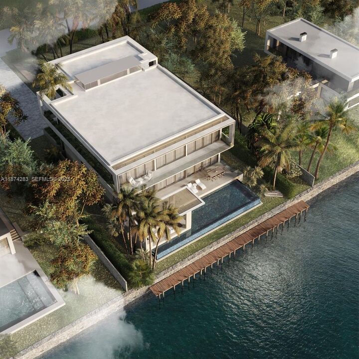 Property Photo:  5226 N Bay Rd  FL 33140 