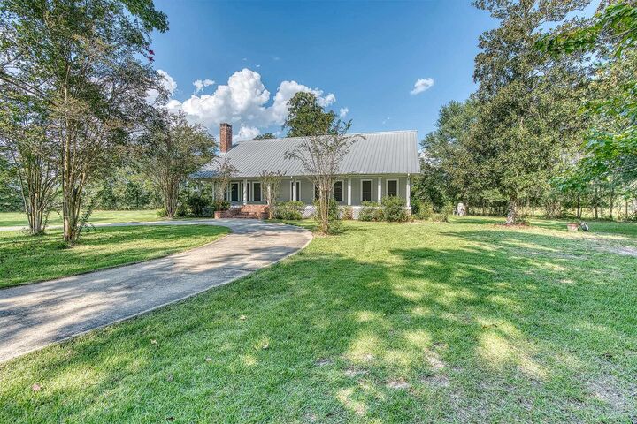 Property Photo:  346 Callie Ln  TX 77632 