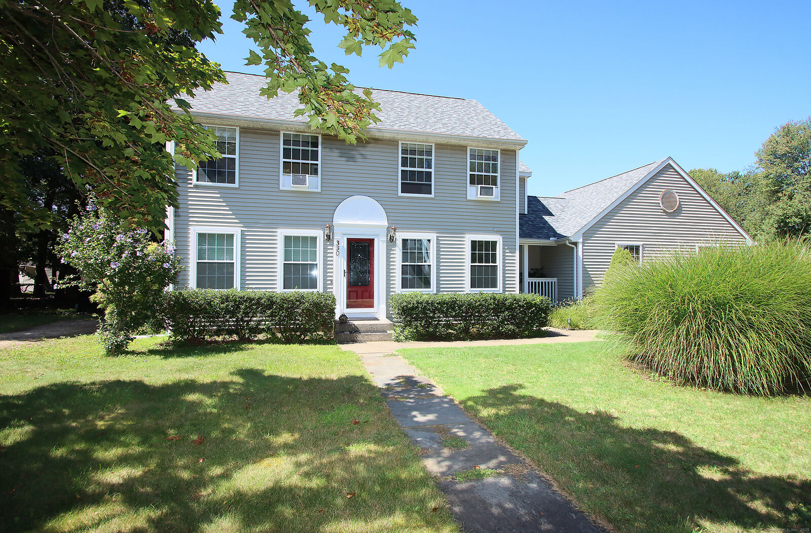 Property Photo: 330 Meadowbrook Drive CT 06042