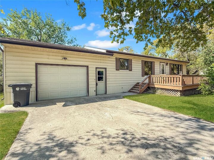 Property Photo:  110 Main Street  SK S0G 4N0 