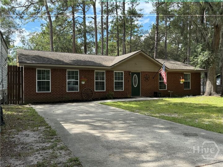 Property Photo:  1091 Kelly Drive  GA 31313 
