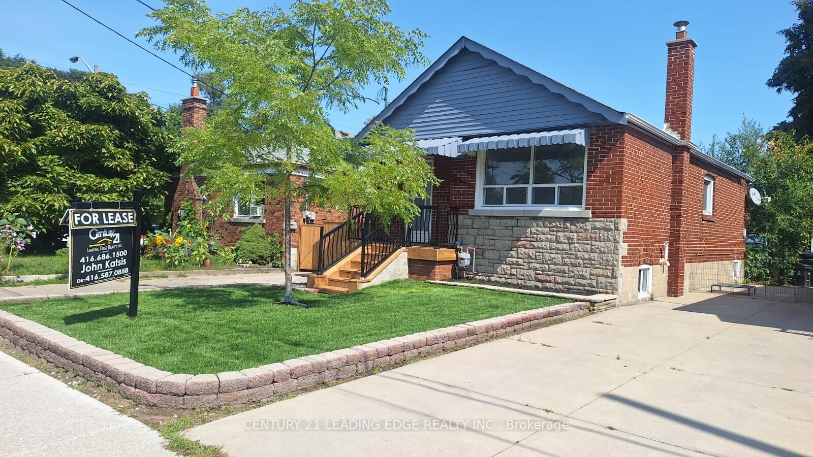 Property Photo:  113 Lankin Boulevard  ON M4J 4X2 