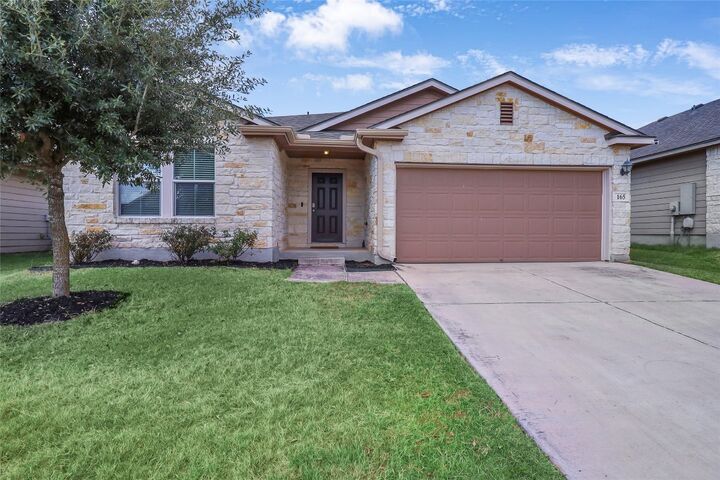 165 Cazador Drive  San Marcos TX 78666 photo