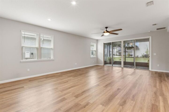 Property Photo:  75309 White Rabbit Avenue  FL 32097 