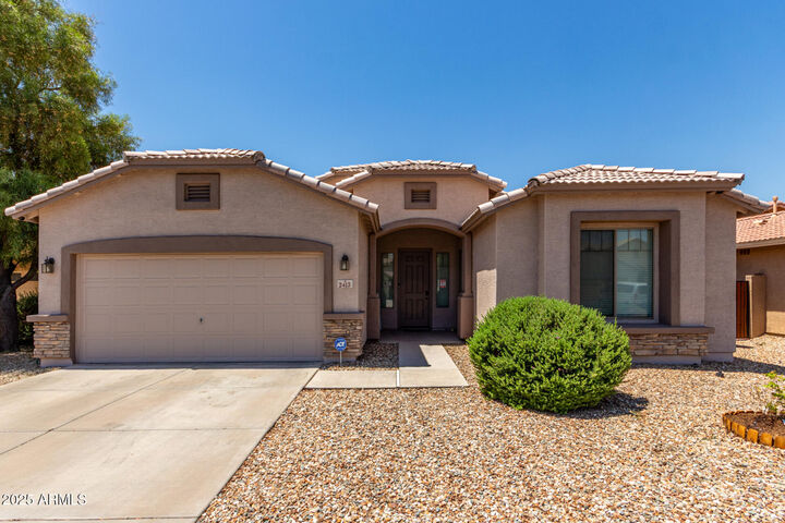 2413 W Beverly Road  Phoenix AZ 85041 photo