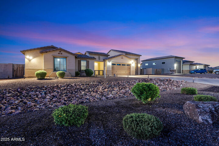Property Photo:  13532 W Sierra Vista Drive  AZ 85307 