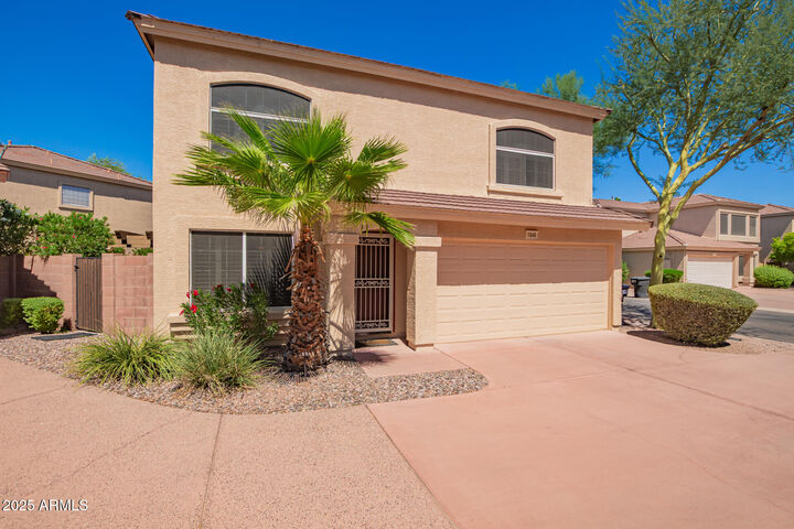 Property Photo: 15550 N Frank Lloyd Wright Boulevard N 1040 AZ 85260