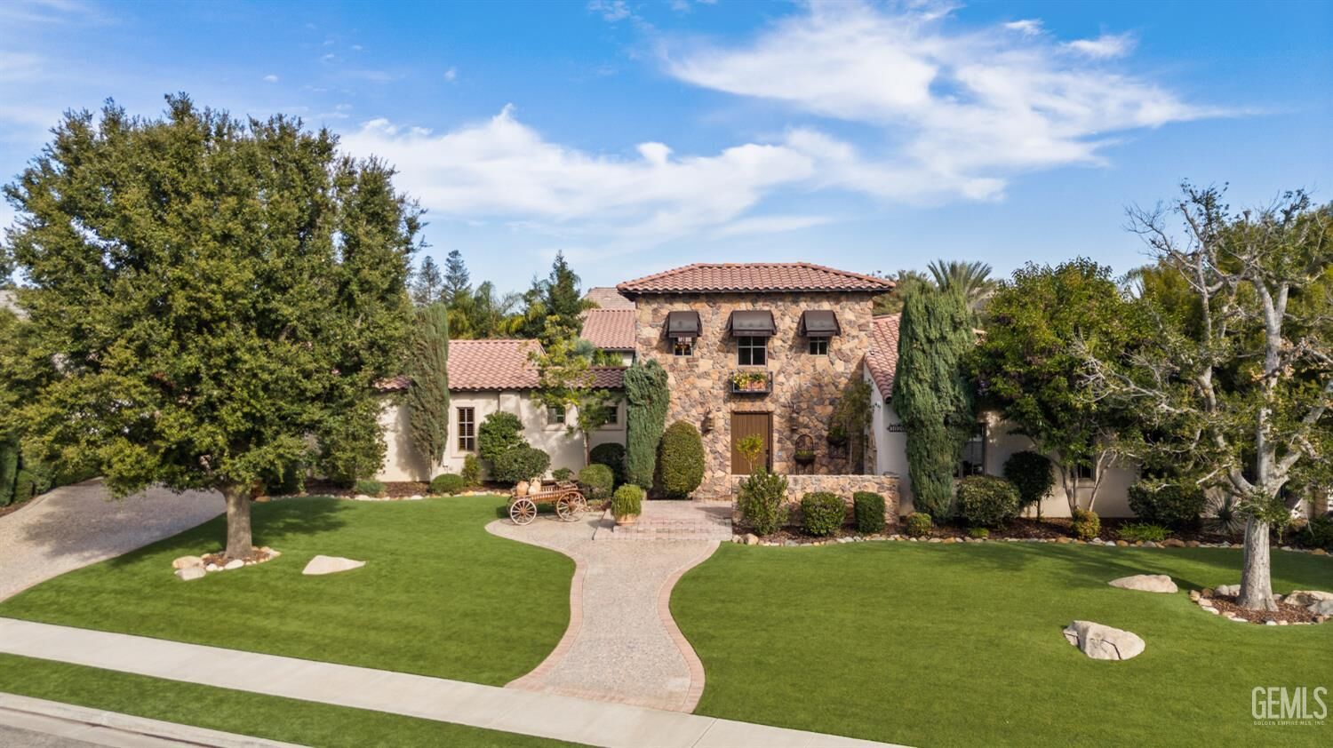 Property Photo: 10208 Keswick Drive CA 93311