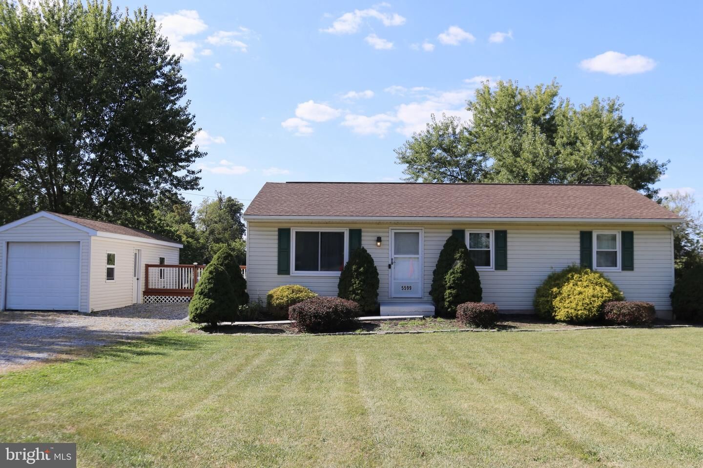 Property Photo:  5599 Elizabethtown Rd  PA 17078 