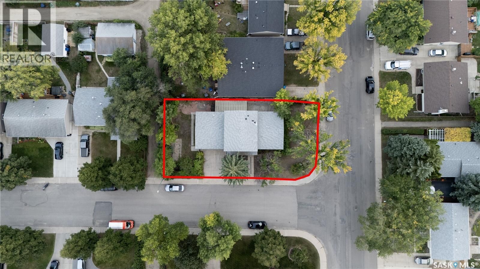 Property Photo:  3002 Eastview  SK S7J 3J2 