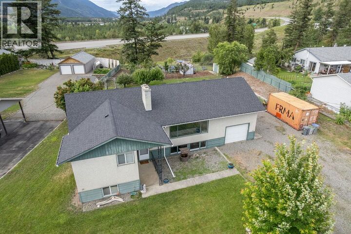 Property Photo:  450 Station Road  BC V2H 0B5 