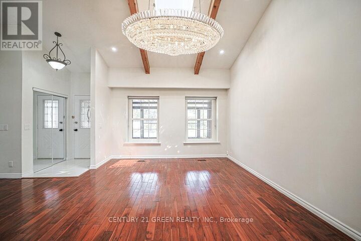 Property Photo: 236 Ingleton Boulevard ON M1V 2A2