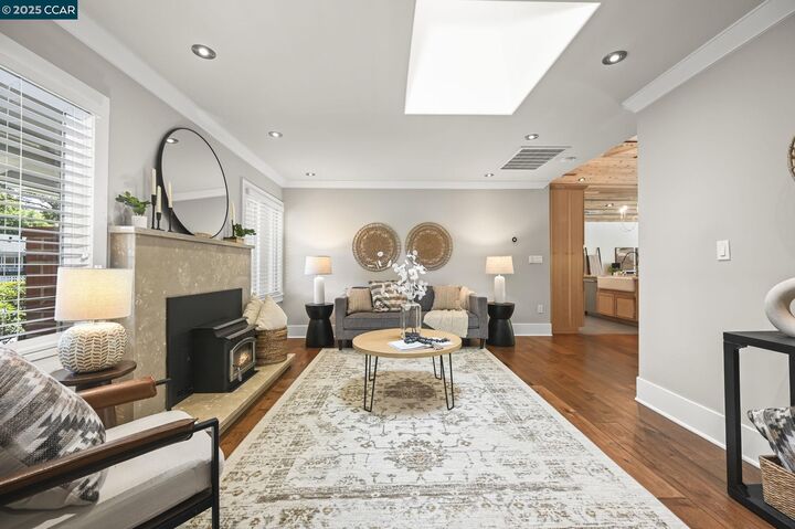 Property Photo: 1772 Ruth Dr CA 94523