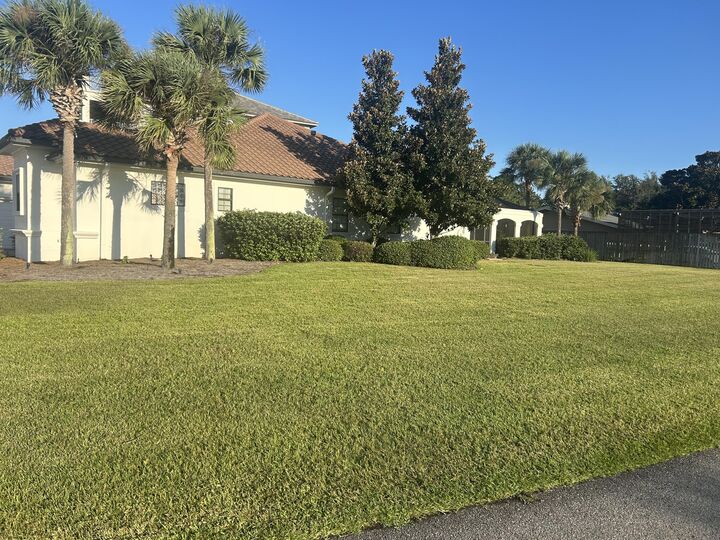 Property Photo:  328 Lakeview Beach Drive  FL 32550 