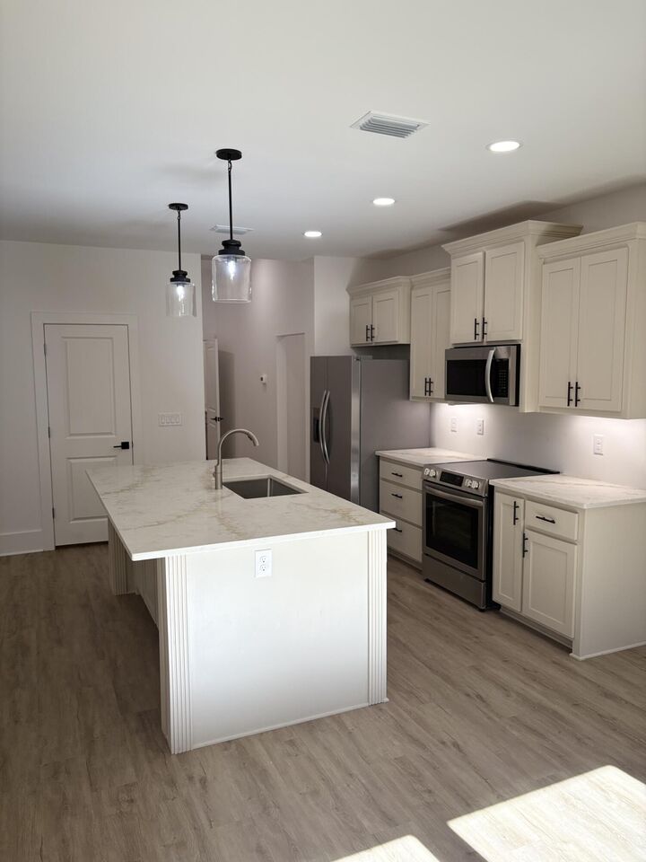 Property Photo:  6647 Desoto Street  FL 32566 