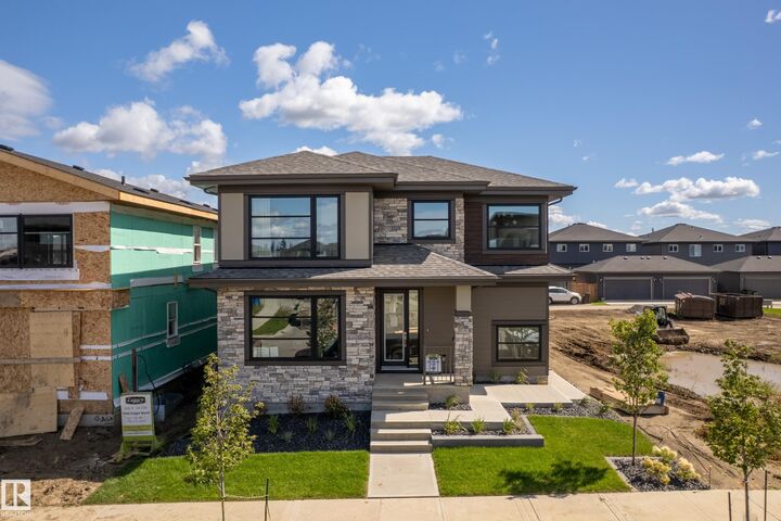 Property Photo:  4545 Knight Wynd SW  AB T6W 4V6 
