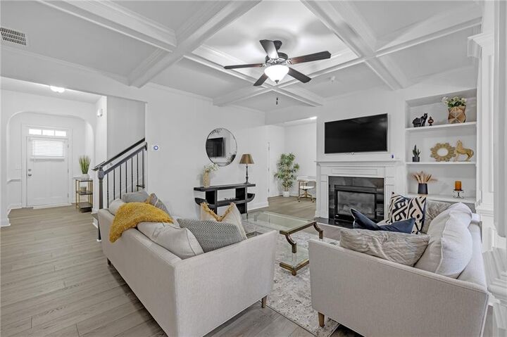 Property Photo: 2042 Brightleaf Way 104 GA 30060
