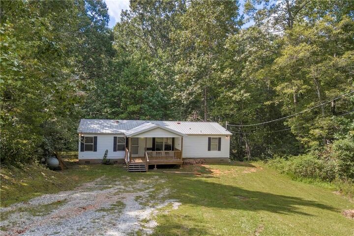 Property Photo:  135 April Trace  GA 30534 
