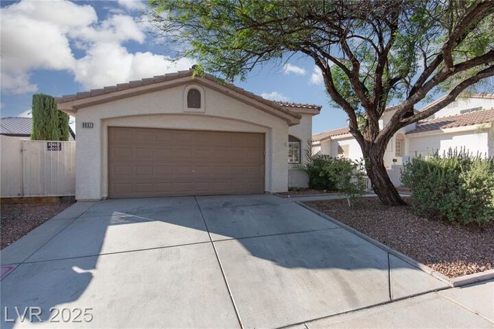 Property Photo: 8057 Broken Spur Lane NV 89131