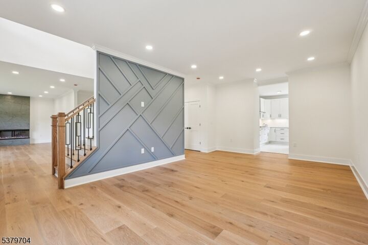 Property Photo:  21 Walton Ave  NJ 07974 