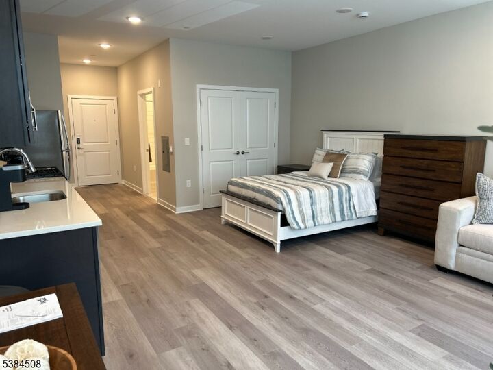 Property Photo: 10 Kings Bridge Rd Passaic 206 NJ 07004
