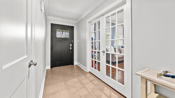Property Photo: 11003 Crestmore Street TX 77096