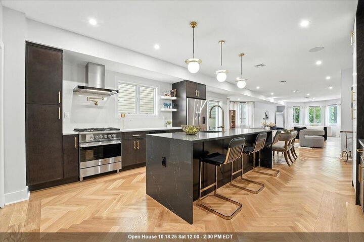 401B Ogden Ave  Jc, Heights NJ 07307 photo
