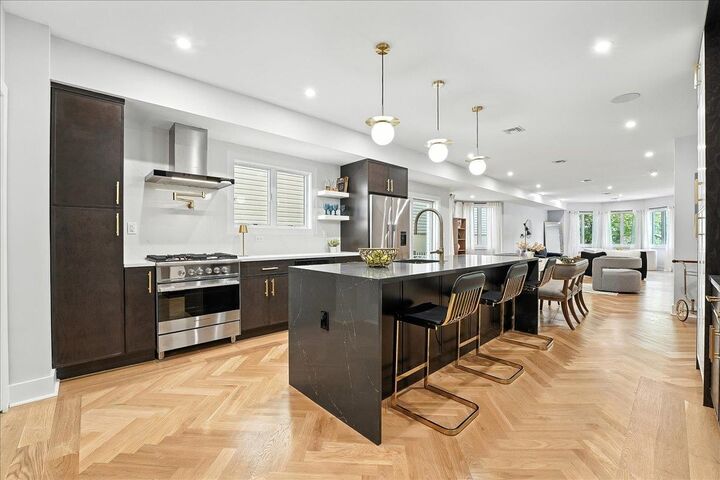 401B Ogden Ave  Jc, Heights NJ 07307 photo