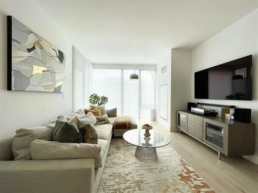Property Photo: 9 Avenue At Port Imperial 721 NJ 07093