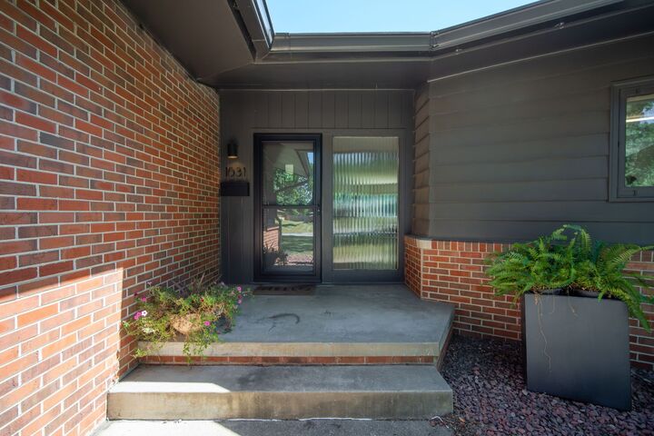 Property Photo:  1031 7th Street  IA 50265 