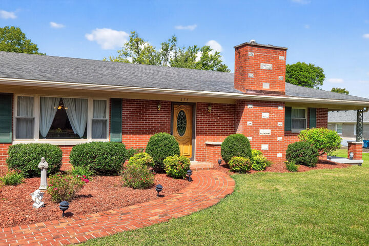 Property Photo:  575 Ohara Drive  KY 40422 
